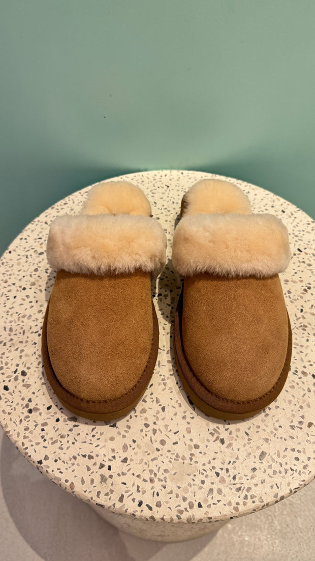 Natural Adult Slippers: Plain