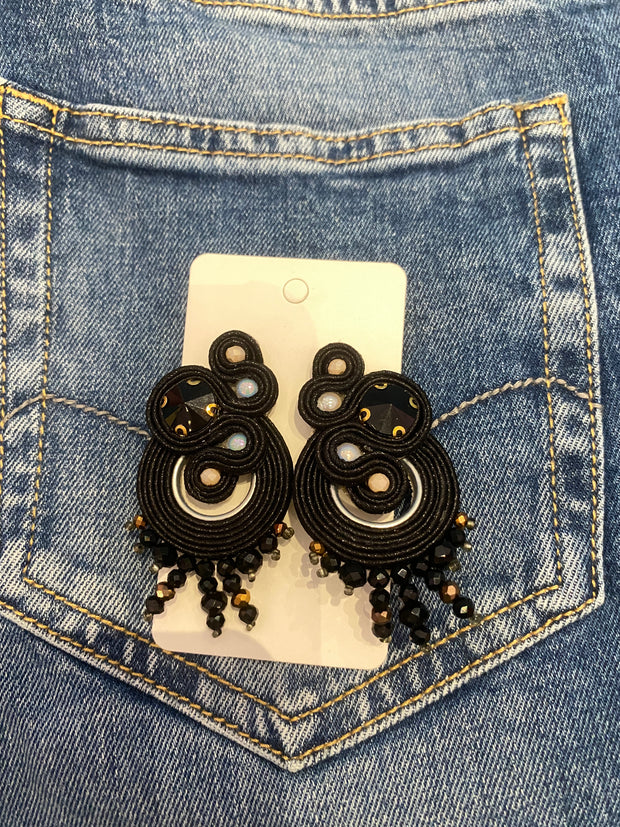 South American Earrings - Venus - Black
