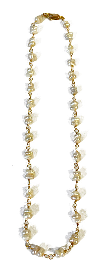 QM Necklace - Pearl chain necklace - Elizabeth Summer