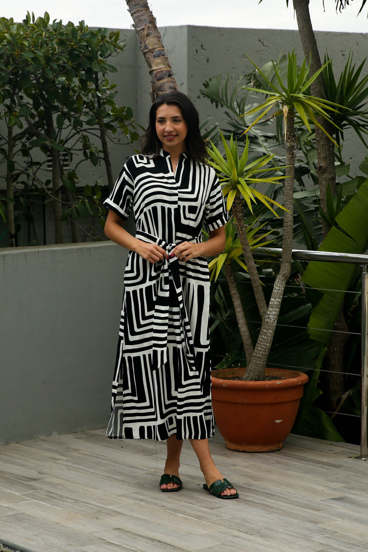 Slick - Jan Resort Dress - Black & White Pattern