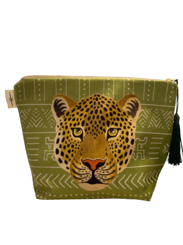 Green Leopard - Velvet Makeup Bag - Elizabeth Summer