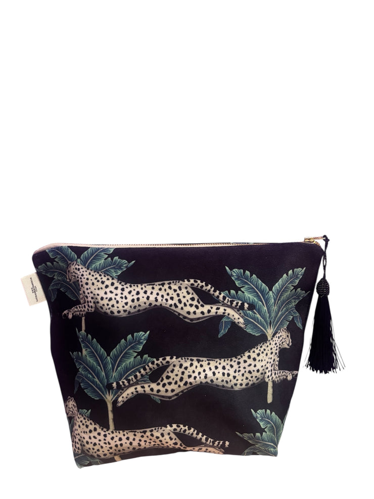 Cabo Verde Black - Velvet Makeup Bag - Elizabeth Summer