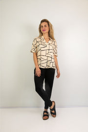 Slick - Gaia Contrast Shirt - Beige Pattern