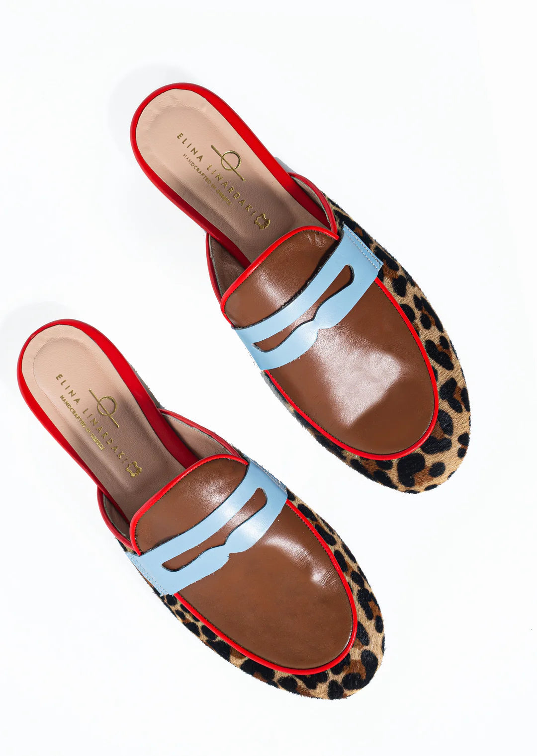 Elina Linardaki Paws - Main Image