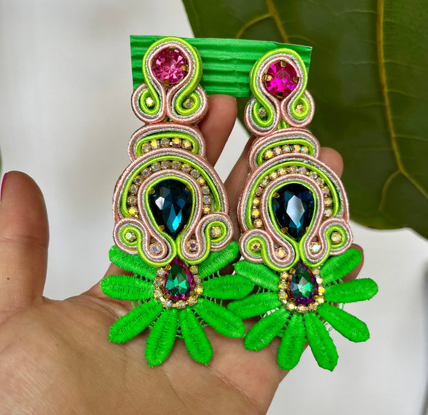 South American Earrings - Long Lace - Green, Pale pink - Elizabeth Summer